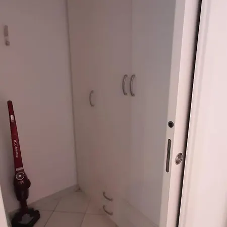 아파트 Baladi Monolocale In Centro