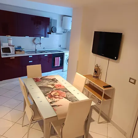 Baladi Monolocale In Centro Sanremo