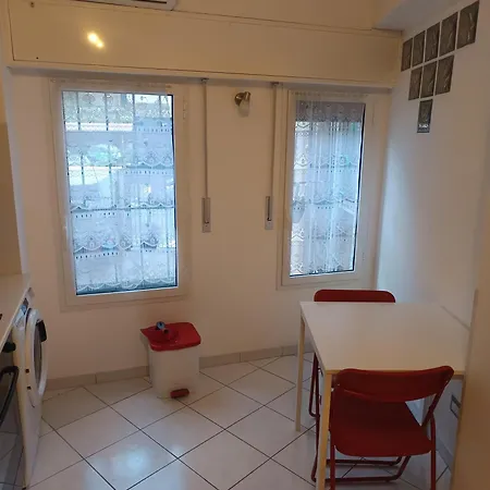 Baladi Monolocale In Centro Sanremo