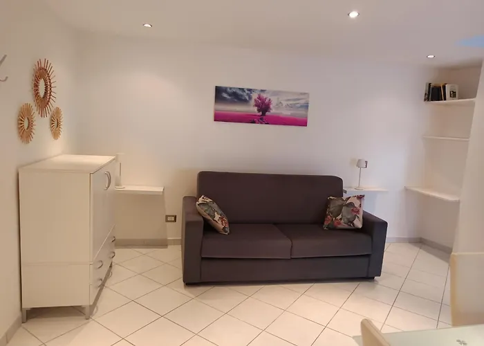 Baladi Monolocale In Centro * San Remo